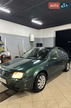 Седан Volkswagen Bora 1999 в Золочеві