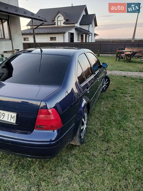 Седан Volkswagen Bora 1999 в Самборе фото 5 Седан Volkswagen Bora 1999 в Самборе