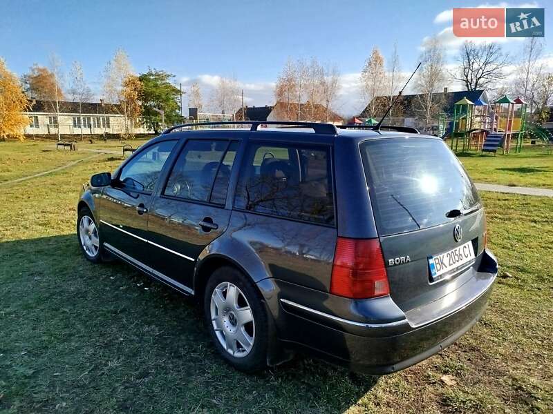 Volkswagen Bora 2002