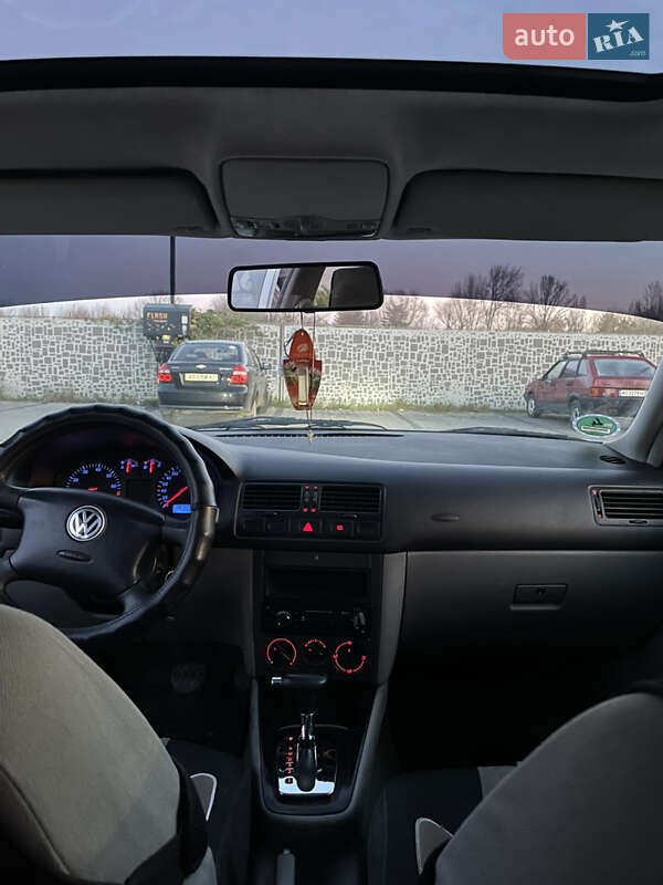 Седан Volkswagen Bora 1999 в Ужгороде