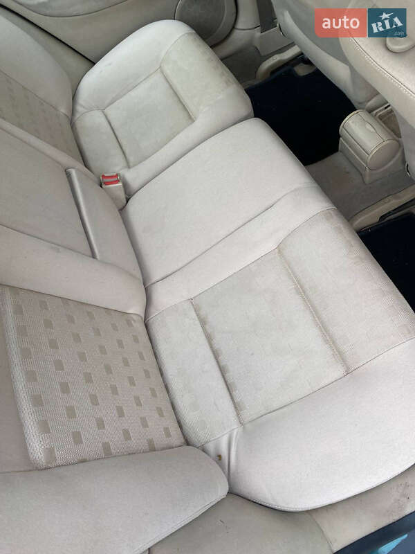 Седан Volkswagen Bora 2001 в Киеве фото 11 Седан Volkswagen Bora 2001 в Киеве