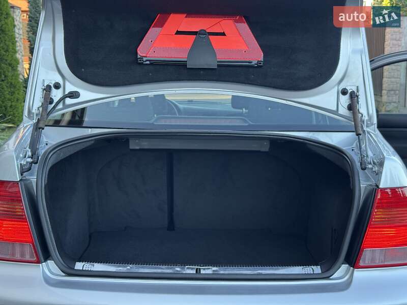 Седан Volkswagen Bora 2000 в Стрые