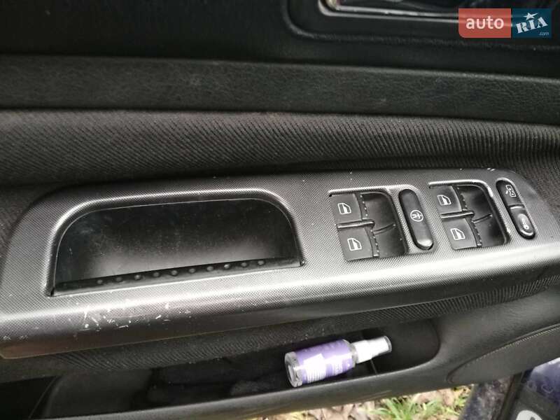 Универсал Volkswagen Bora 2000 в Киеве