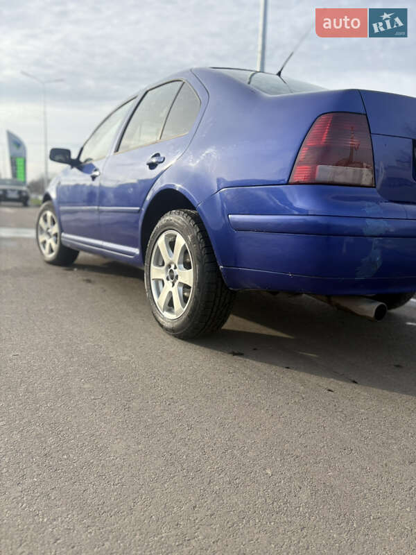 Седан Volkswagen Bora 1999 в Шостке