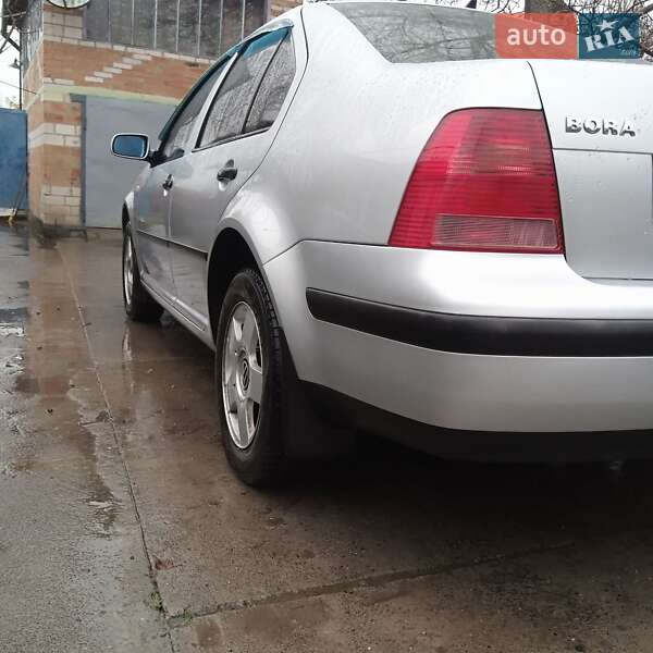 Седан Volkswagen Bora 2001 в Ладыжине фото 10 Седан Volkswagen Bora 2001 в Ладыжине