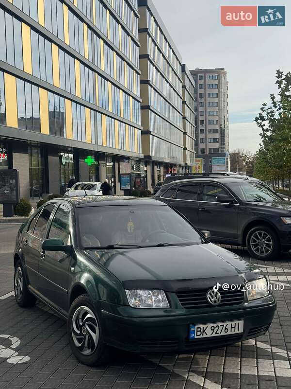 Седан Volkswagen Bora 2001 в Здолбуніві