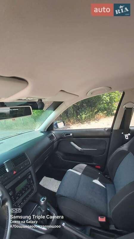 Седан Volkswagen Bora 2003 в Балте