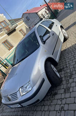 Седан Volkswagen Bora 1999 в Львове