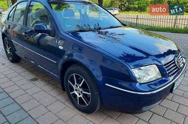 Седан Volkswagen Bora 2004 в Виннице