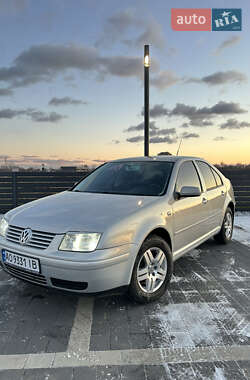 Седан Volkswagen Bora 2000 в Ужгороде