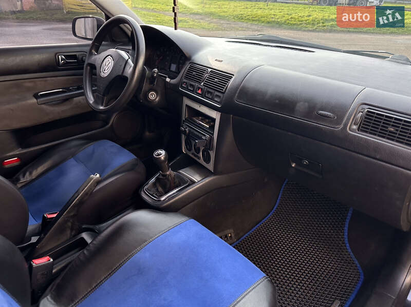 Седан Volkswagen Bora 2004 в Одессе