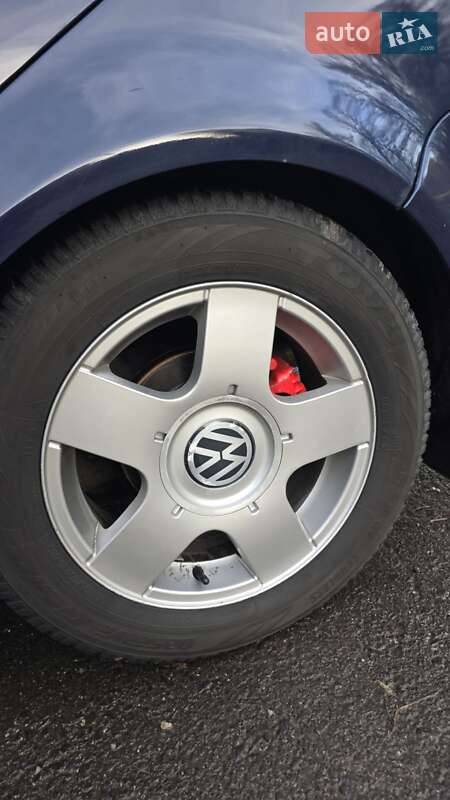 Седан Volkswagen Bora 2000 в Киеве