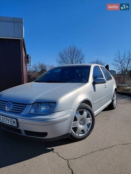 Volkswagen Bora 2000