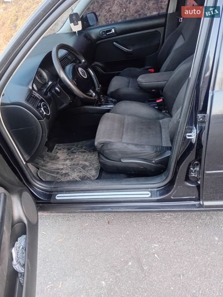 Универсал Volkswagen Bora 2001 в Городке