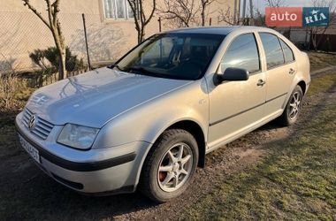 Седан Volkswagen Bora 2000 в Чорткове