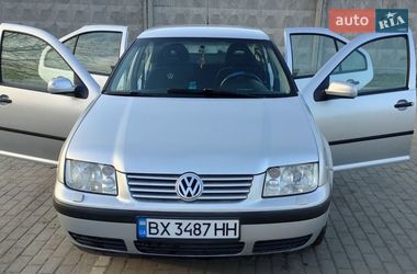 Седан Volkswagen Bora 2001 в Киеве