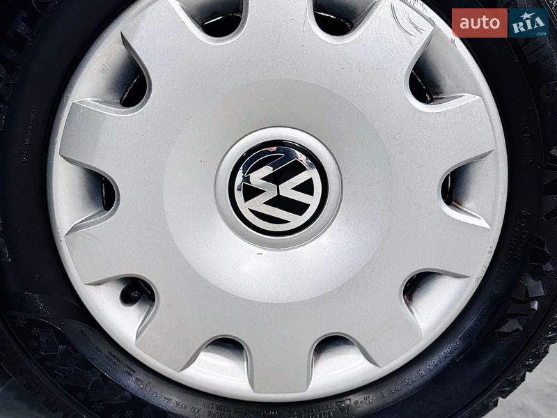 Универсал Volkswagen Bora 2001 в Стрые