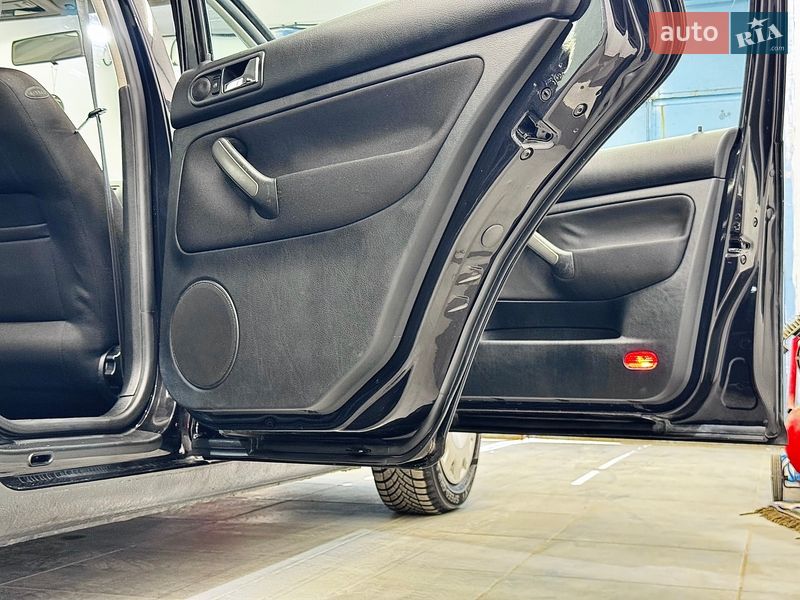 Универсал Volkswagen Bora 2001 в Стрые