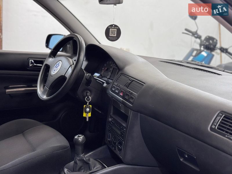 Универсал Volkswagen Bora 2001 в Стрые