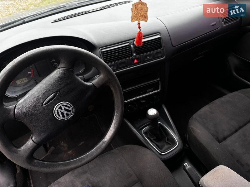 Седан Volkswagen Bora 1998 в Бориславі