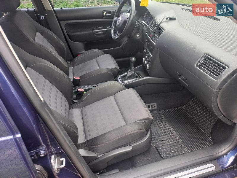 Универсал Volkswagen Bora 2001 в Ровно