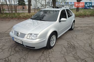 Седан Volkswagen Bora 1999 в Сокале