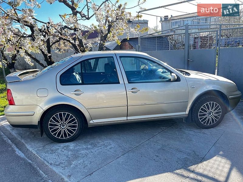 Volkswagen Bora 2002