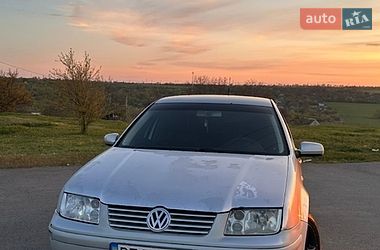 Седан Volkswagen Bora 2001 в Первомайську