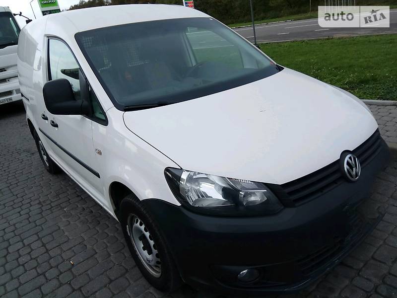 Volkswagen Caddy 2013 года