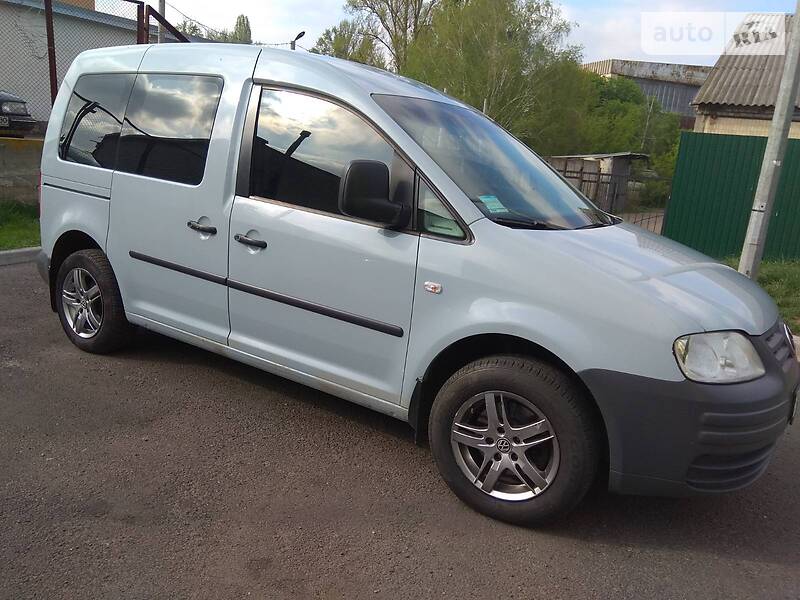 Volkswagen caddy 2008 год