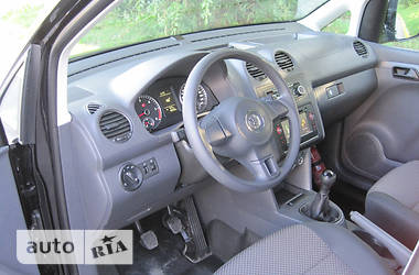 Минивэн Volkswagen Caddy 2012 в 