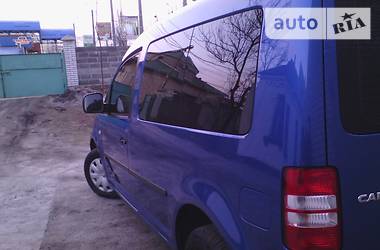 Грузопассажирский фургон Volkswagen Caddy 2011 в 