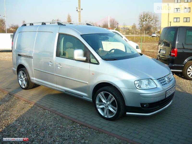 Минивэн Volkswagen Caddy 2010 в 