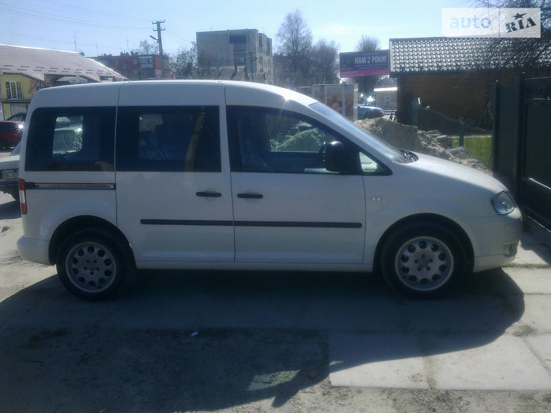 Минивэн Volkswagen Caddy 2006 в 