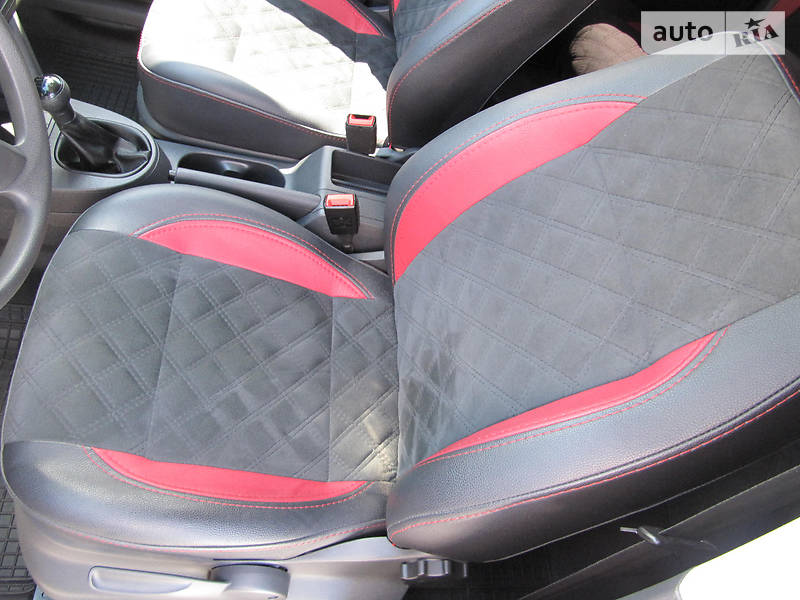 Минивэн Volkswagen Caddy 2012 в Киеве