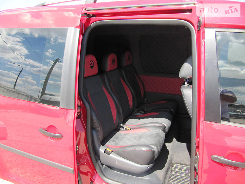 Минивэн Volkswagen Caddy 2012 в Киеве