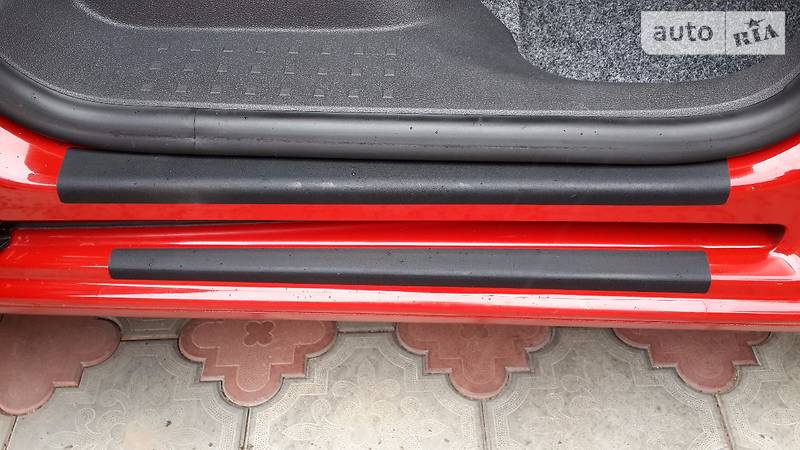 Минивэн Volkswagen Caddy 2012 в Житомире фото 58 Минивэн Volkswagen Caddy 2012 в Житомире