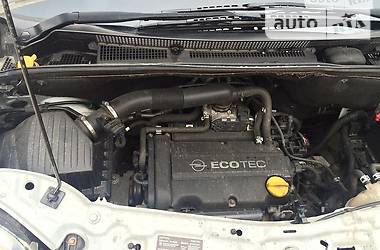 Седан Volkswagen Caddy 2010 в 