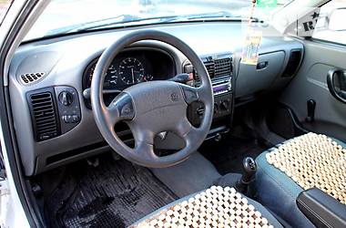 Грузопассажирский фургон Volkswagen Caddy 2001 в Полтаве
