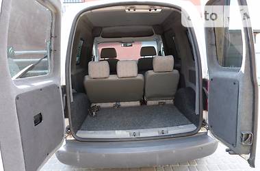 Минивэн Volkswagen Caddy 2004 в Львове