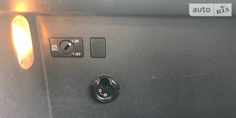 Грузопассажирский фургон Volkswagen Caddy 2012 в Хмельницком