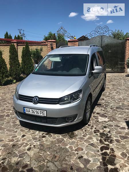 Универсал Volkswagen Caddy 2014 в Киеве фото Универсал Volkswagen Caddy 2014 в Киеве