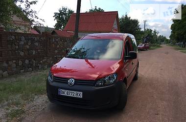 Грузопассажирский фургон Volkswagen Caddy 2011 в Коростене