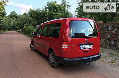 Грузопассажирский фургон Volkswagen Caddy 2011 в Коростене