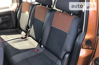  Volkswagen Caddy 2013 в 