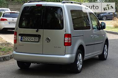 Мінівен Volkswagen Caddy 2013 в Мукачевому