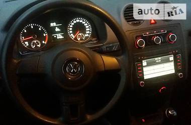 Седан Volkswagen Caddy 2013 в Сумах