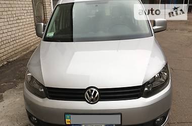 Вантажопасажирський фургон Volkswagen Caddy 2013 в 