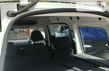 Мінівен Volkswagen Caddy 2013 в 
