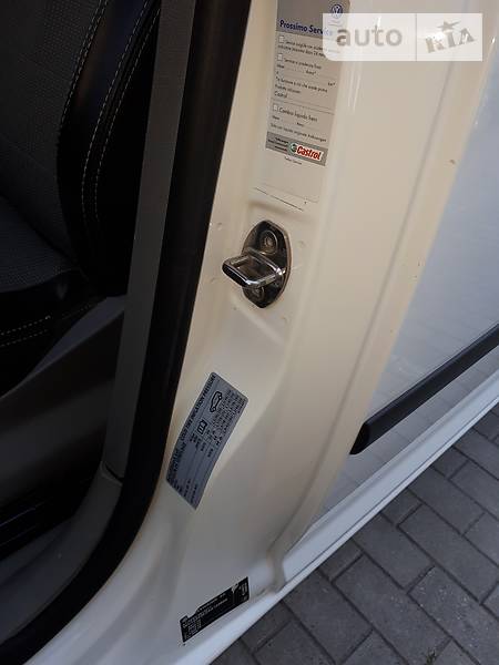 Мінівен Volkswagen Caddy 2010 в Тростянці